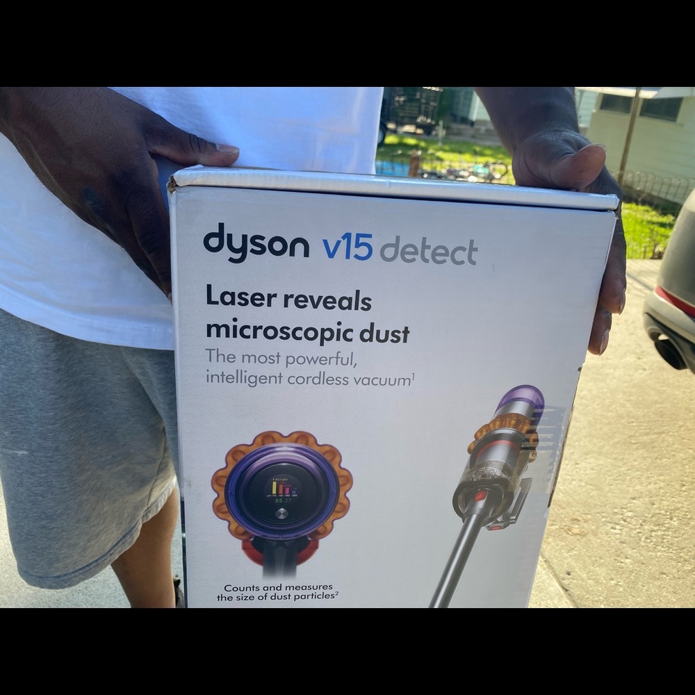 Dyson V15 Detect